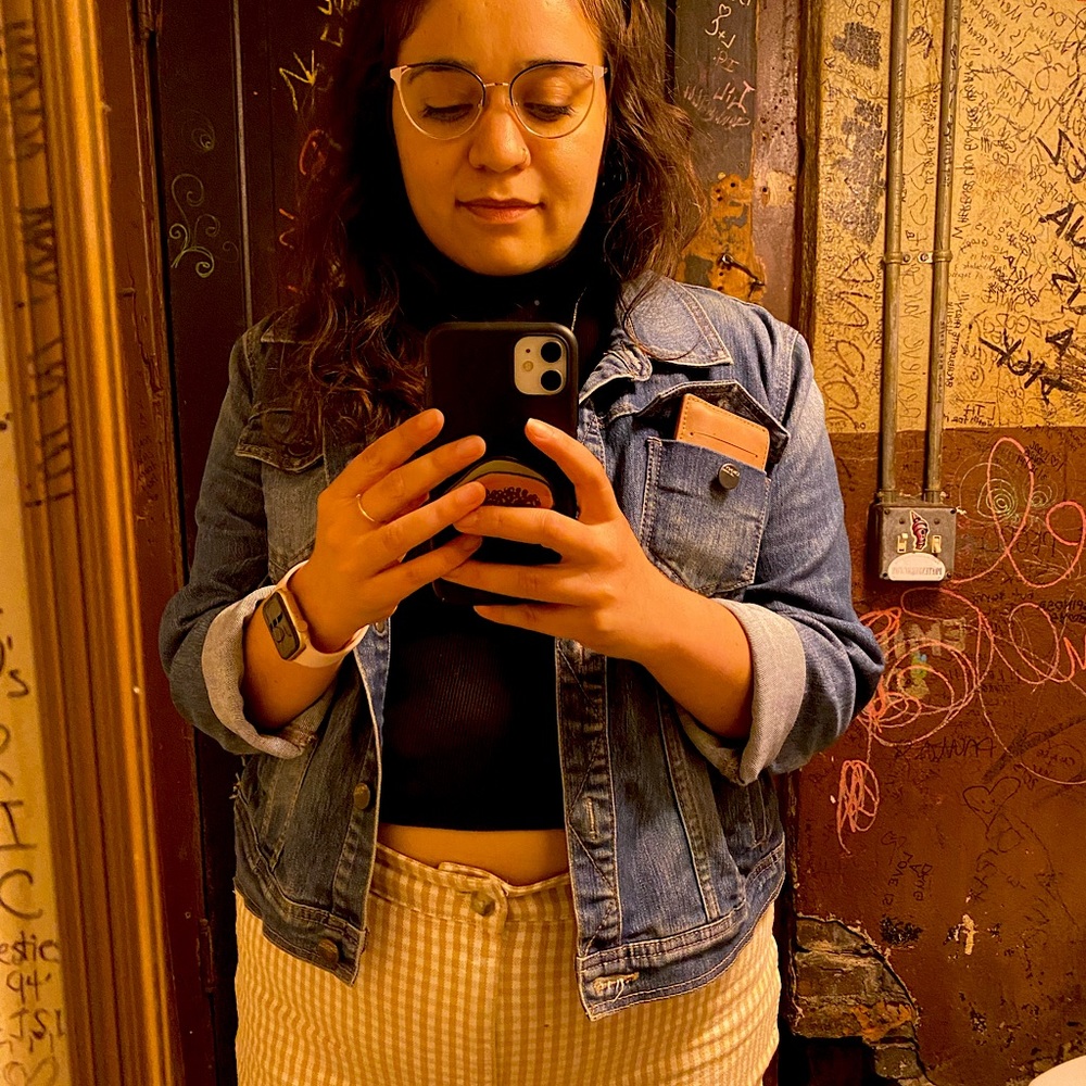 Meet your Posher, Rocio